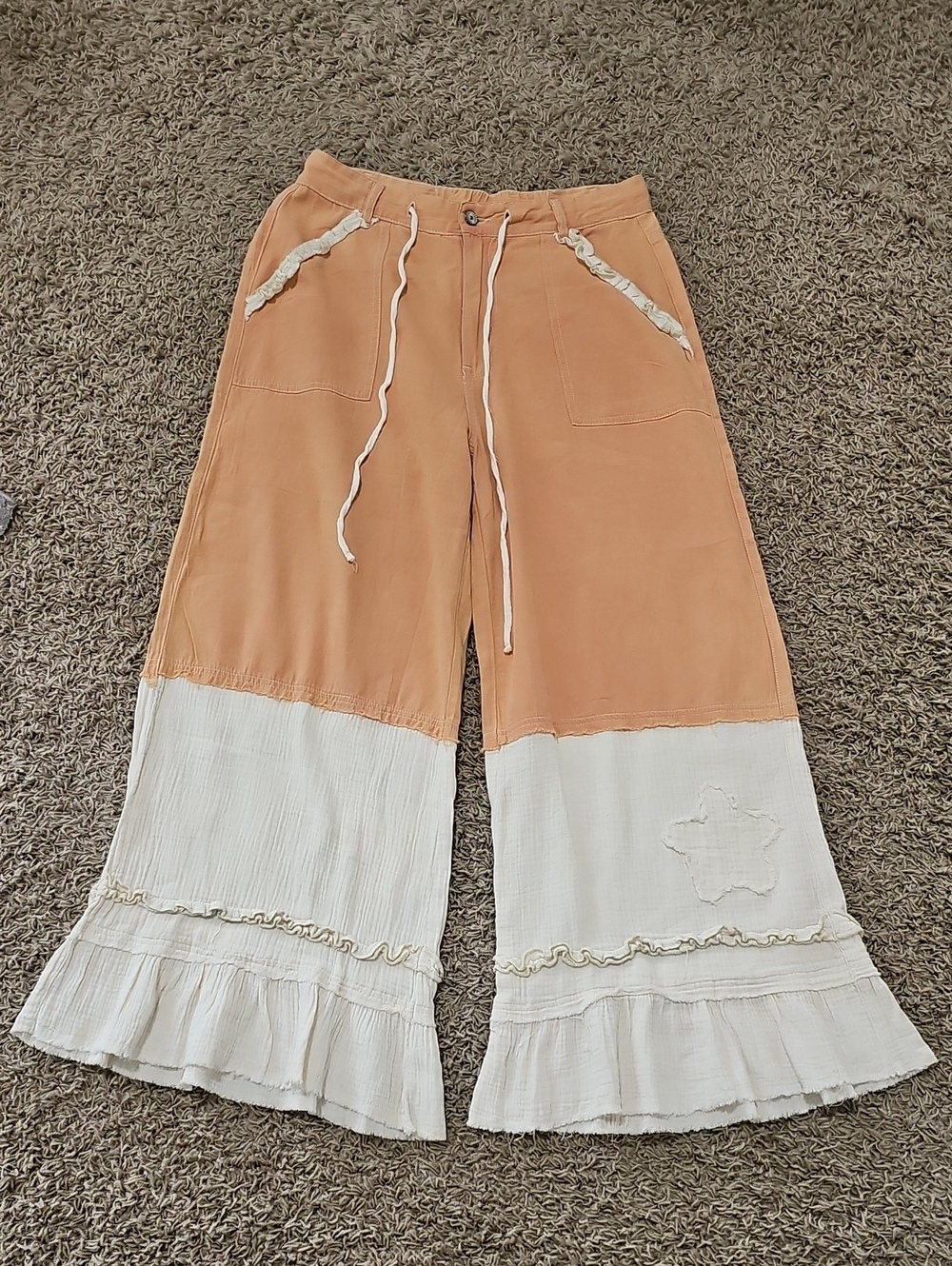 NWOT POL Peach and Cream Wide-Leg Colorblock Pants Large 100% Cotton - Picture 3 of 9